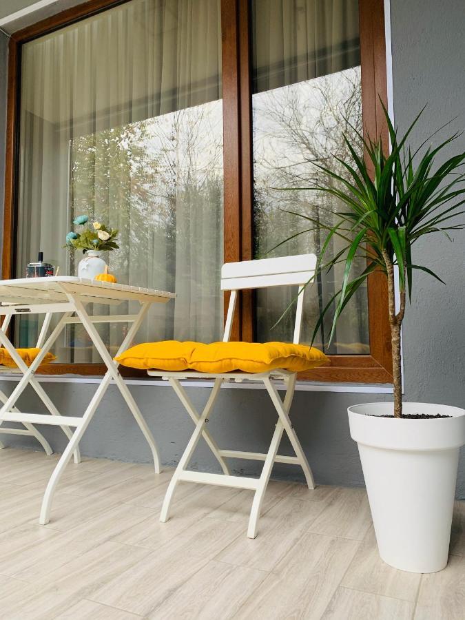 Sweet Apartment In Kutaisi Eksteriør bilde